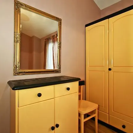 Katy Villa Kaštel