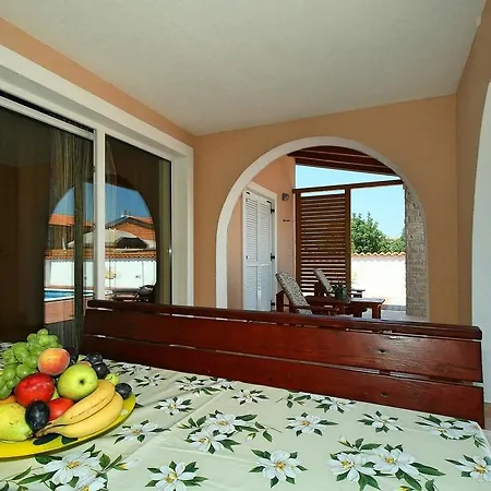 Katy Villa Kaštel